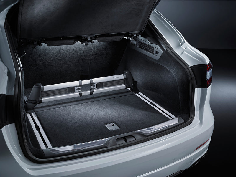 Luggage Compartment Adaptive Divider - Levante